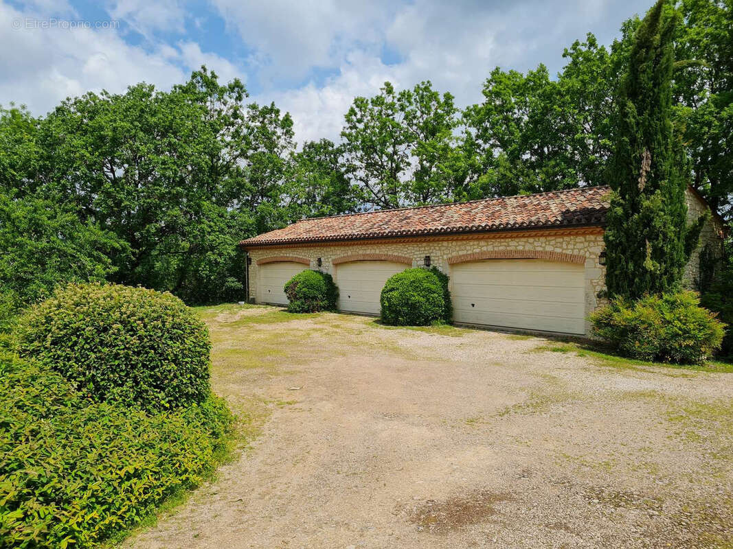 Maison à CORDES-SUR-CIEL