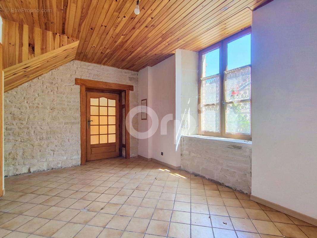 Maison à cirfontaines en azois - photo 8