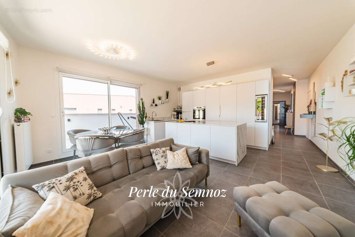 Appartement 87 m² à Seynod  - photo 6