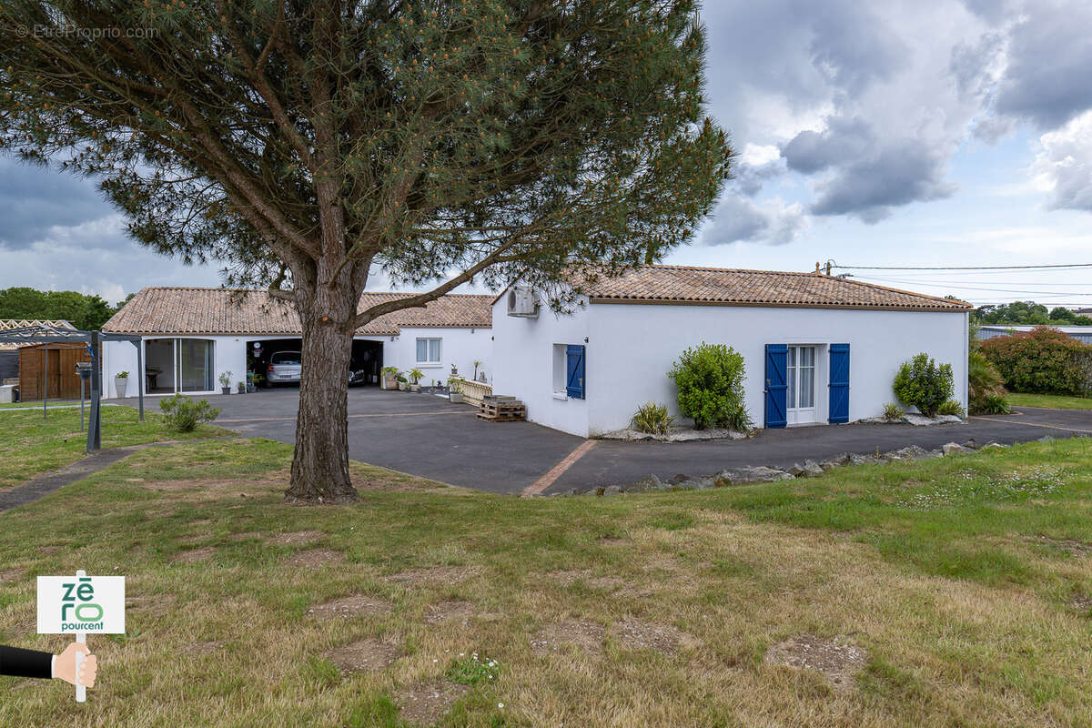 Maison à LE CHAMP-SAINT-PERE