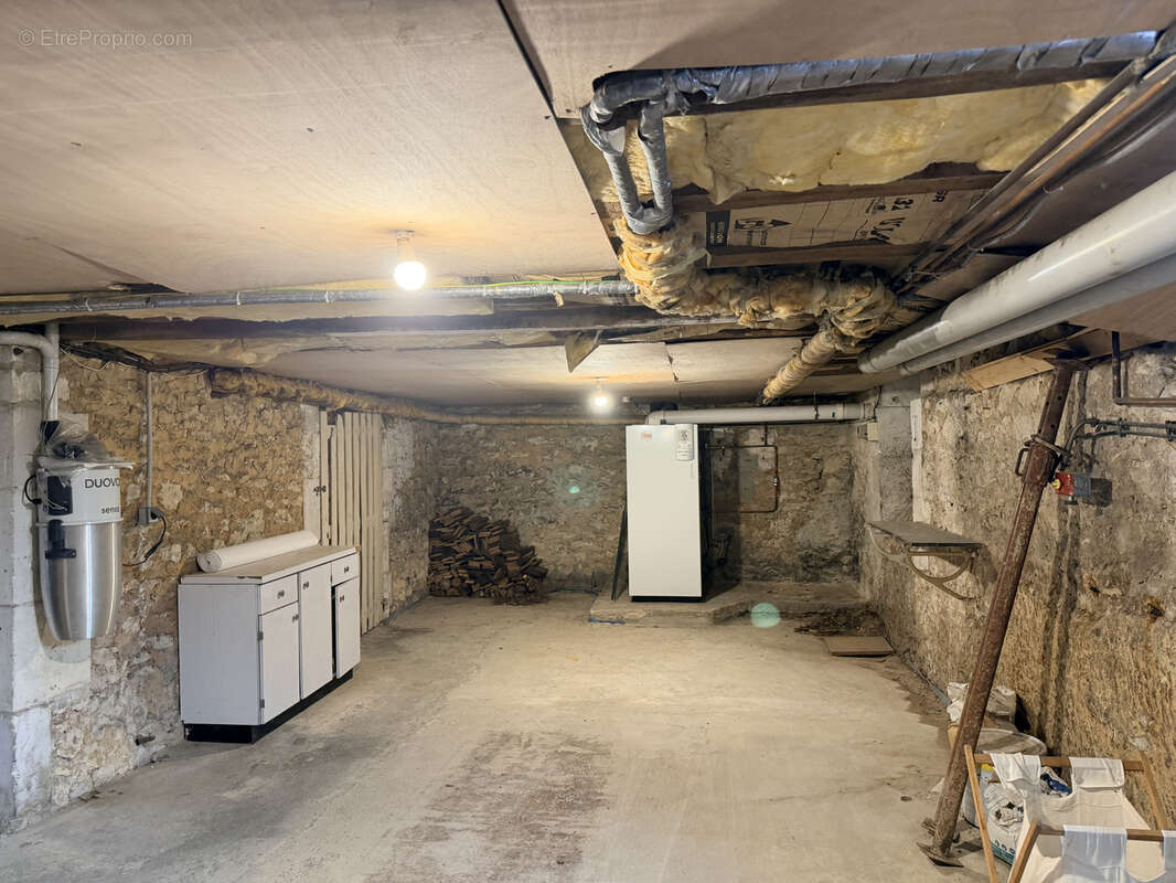 Maison bourgeoise de caractère de 218 m2 avec jardin - photo 16
