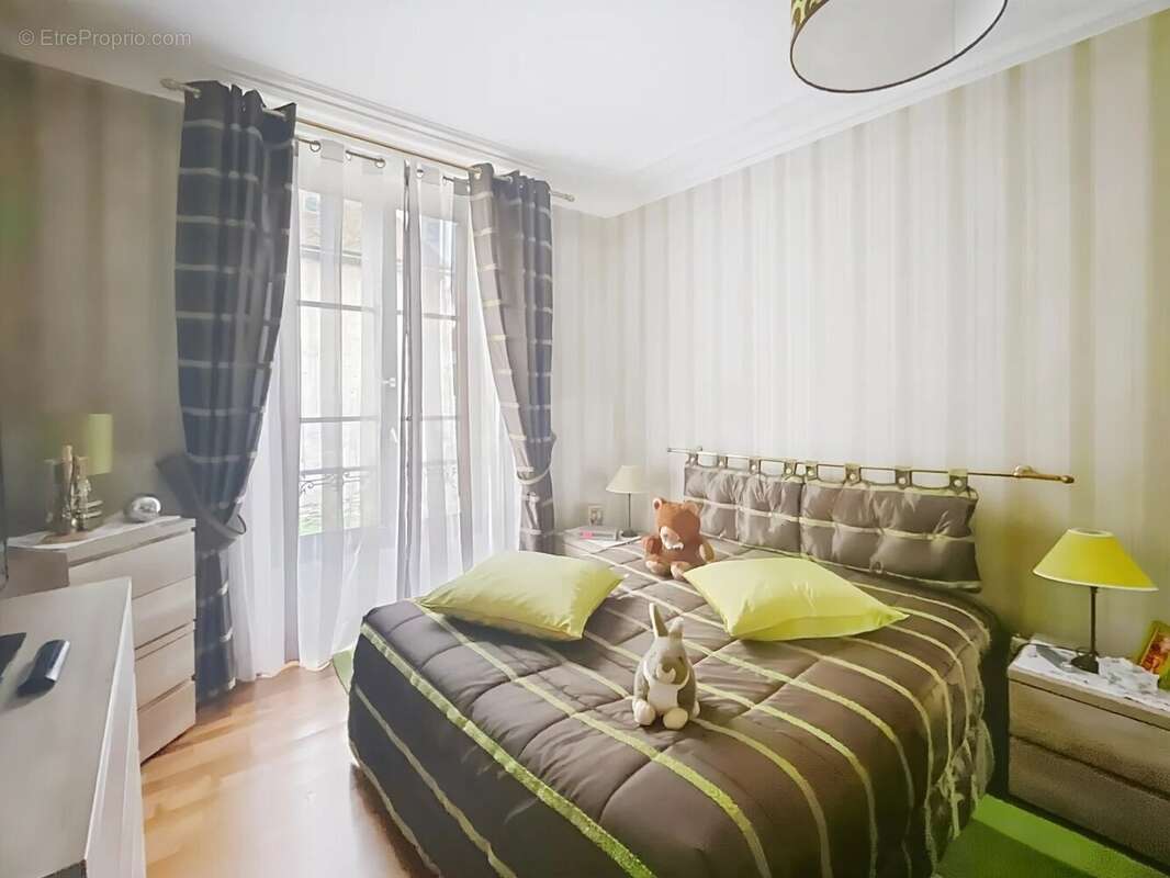 Appartement à CRESPIERES