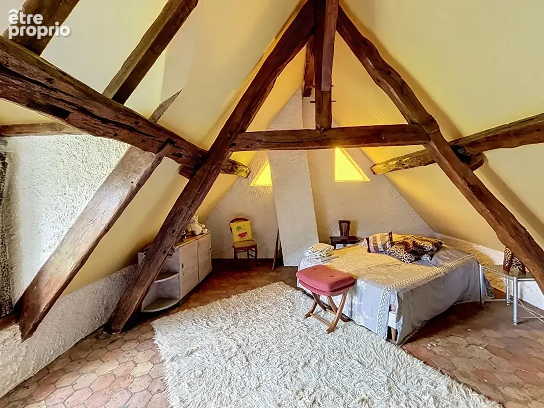 À proximité de Gisors  - propriété avec deux maisons - 5 chambres - piscine chauffée - photo 13