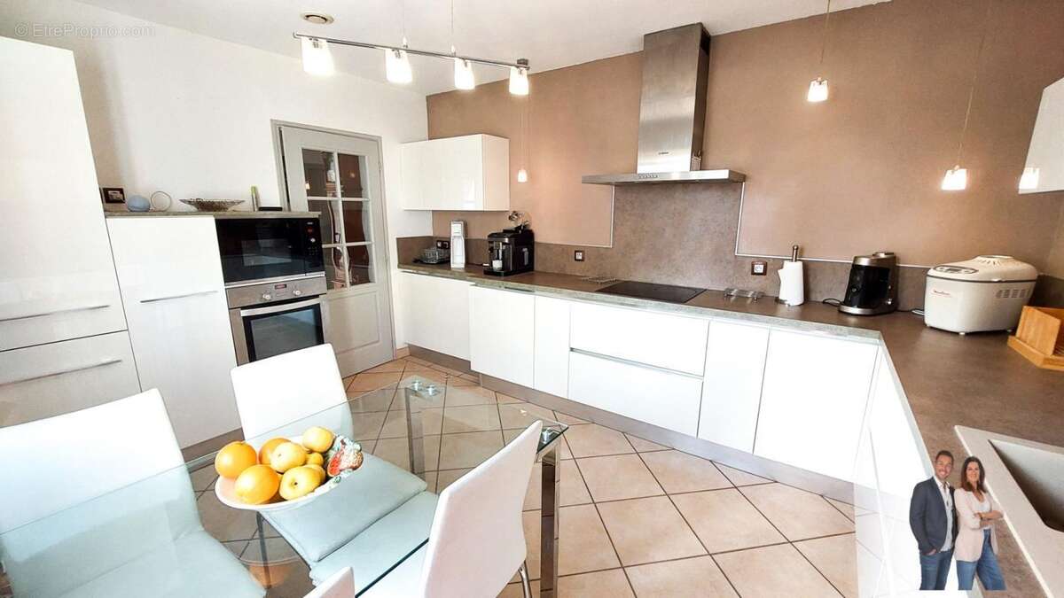 Maison à VILLETELLE