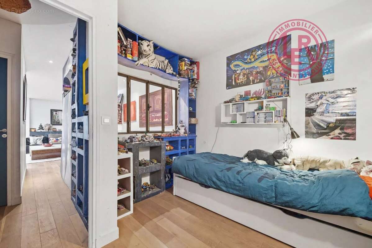 Appartement à PARIS-11E