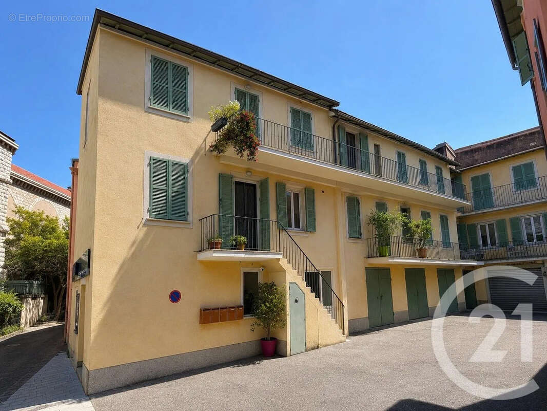 Appartement à BEAULIEU-SUR-MER