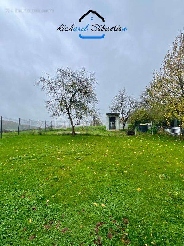 Maison à AUTRECOURT-ET-POURRON