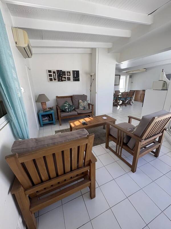 Appartement à LE GOSIER