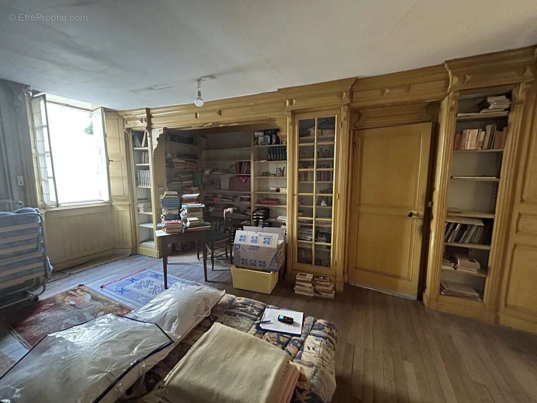 Maison 265 m² à Bressuire  - photo 12