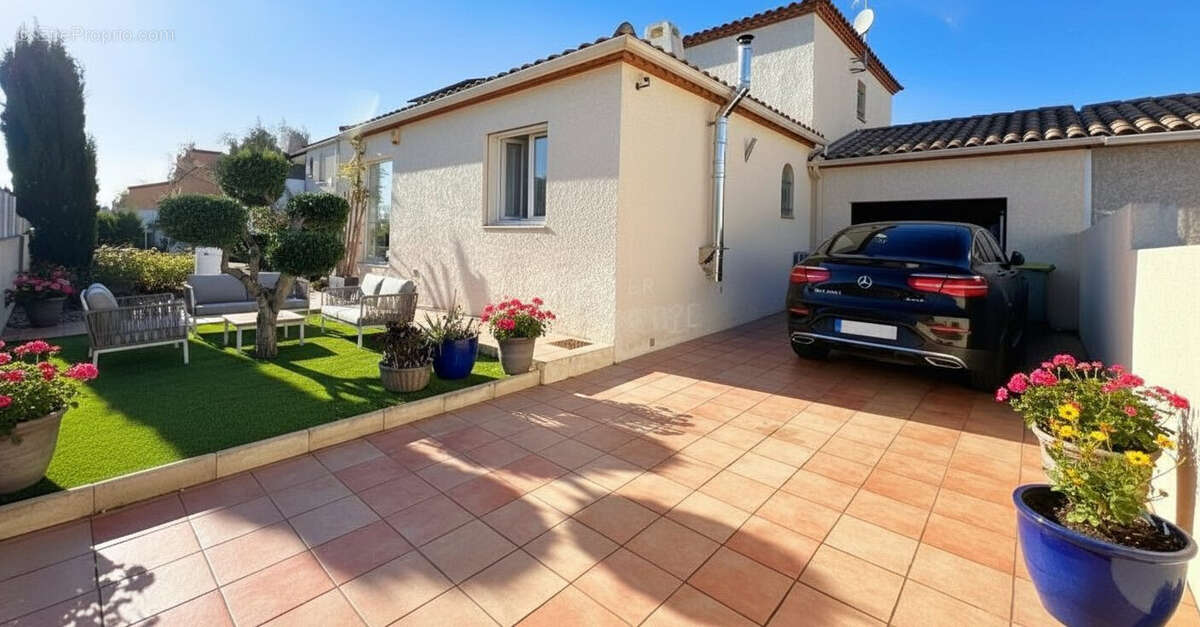 Maison 123 m² à Saint-Cyprien  - photo 4