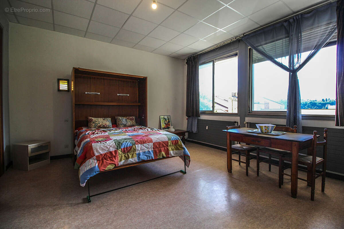 Appartement à AIX-LES-BAINS