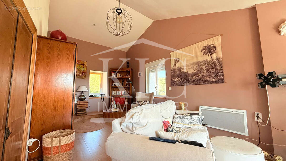 Maison à CARCASSONNE