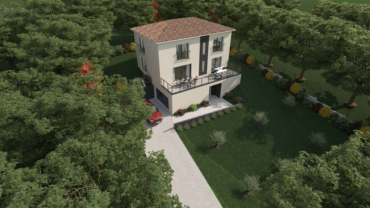 Maison à TOURRETTES-SUR-LOUP