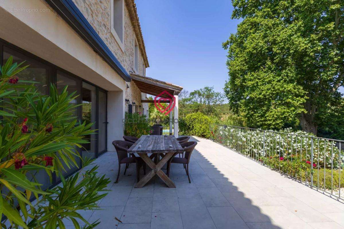 Maison à SUSSARGUES