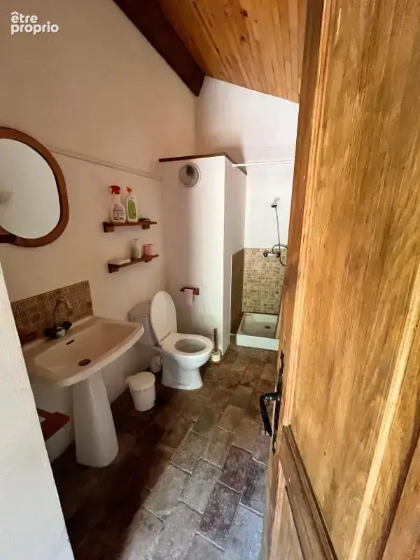 Maison en pierres et jardinet - photo 28