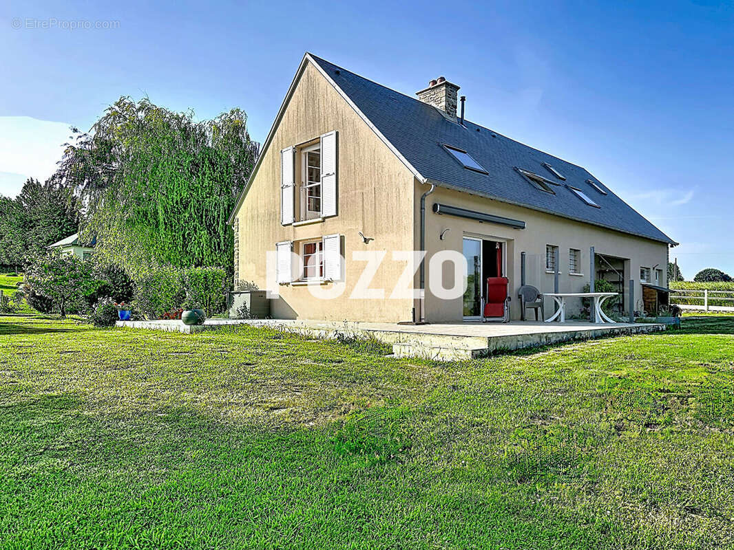 Maison Bacilly 5 pièces;,4 chambres, vie de plain-pied, garage, grand jardin paysagé, 6 km plage - photo 15