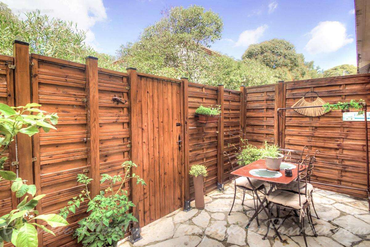 Appartement à SAINT-RAPHAEL