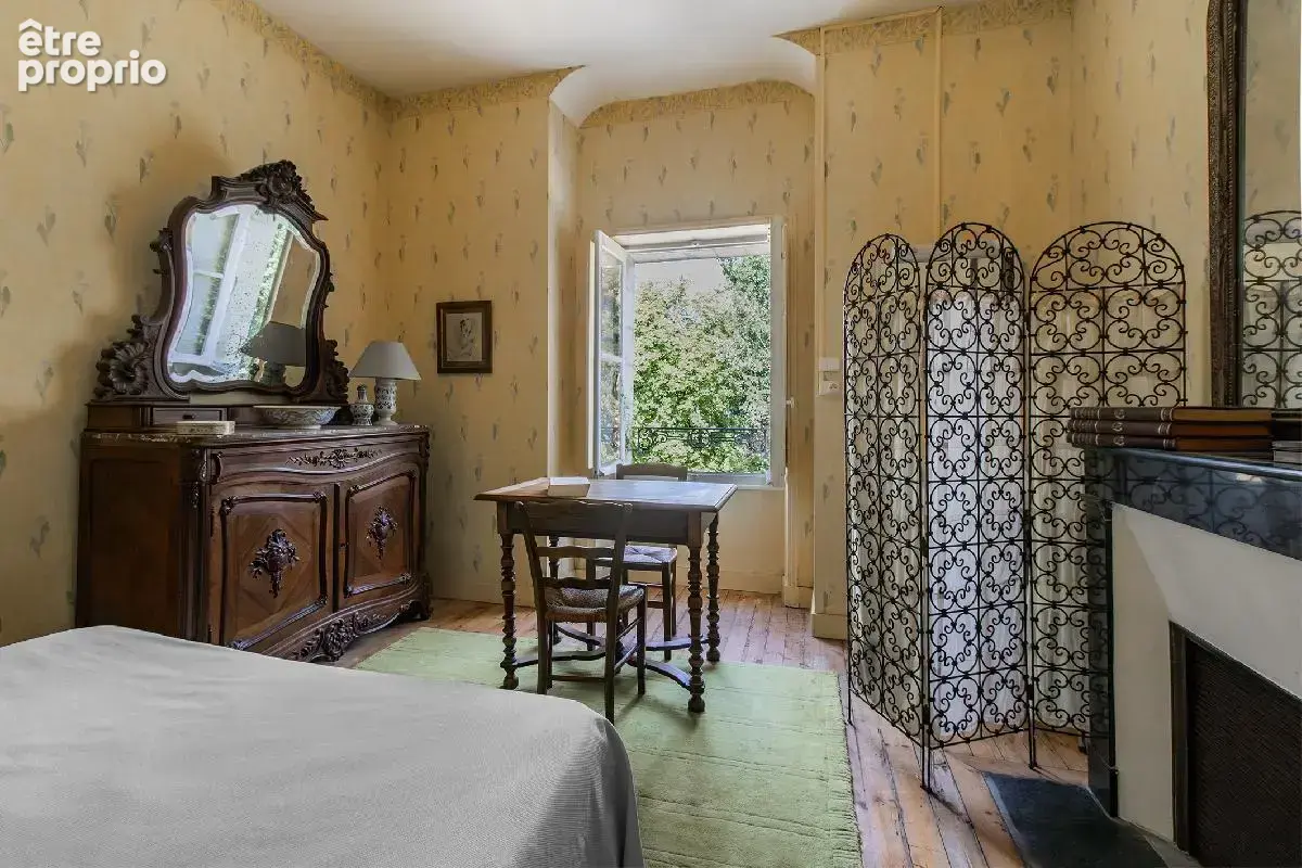 Grande demeure familiale de caractère - 306 m² - 8 chambres - bureau - bibliothèque - Parc de plus de 1,5 hecta - photo 10