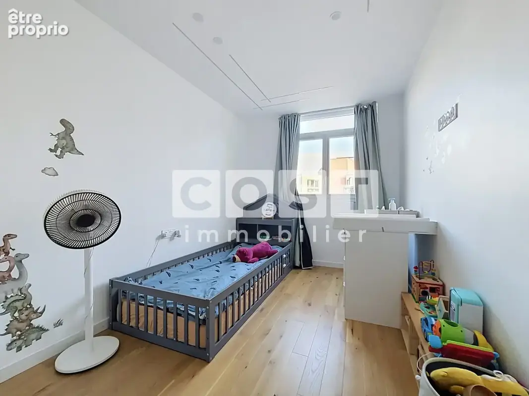 Appartement 4 pièces 70 m² à vendre à Asnieres-Sur-Seine (92600) - photo 6
