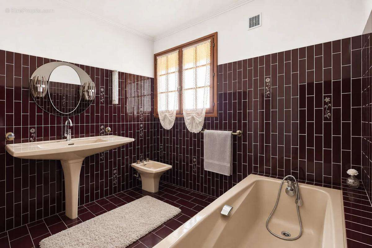 Maison spacieuse 8P jardin et piscine à Béziers - photo 6