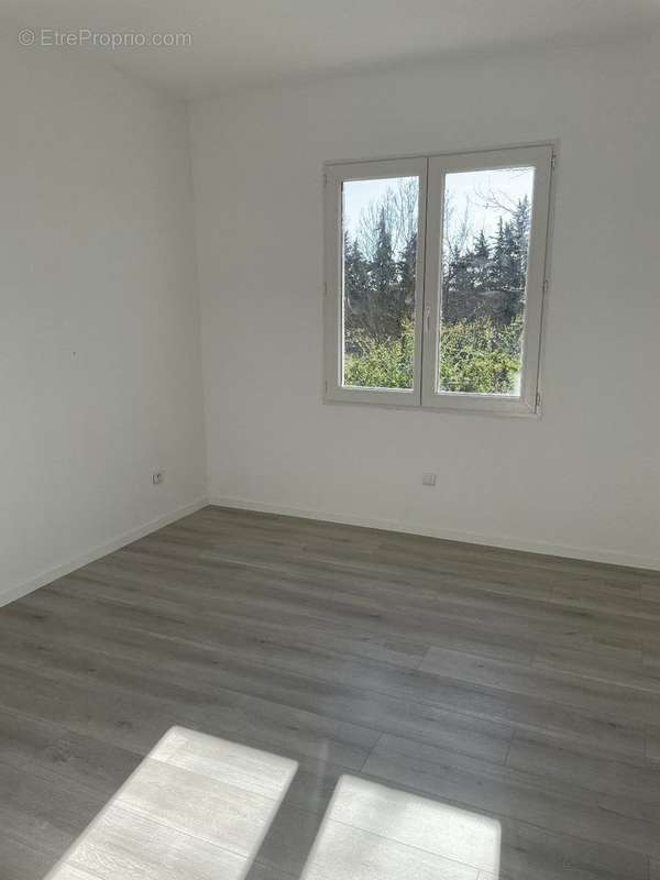 Maison à RIBAUTE-LES-TAVERNES