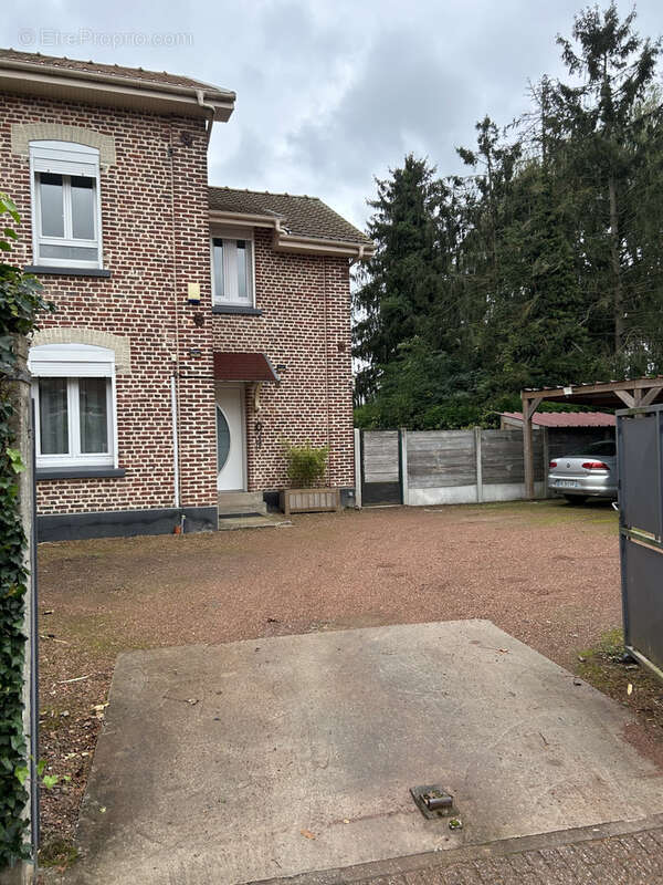 Maison à OIGNIES