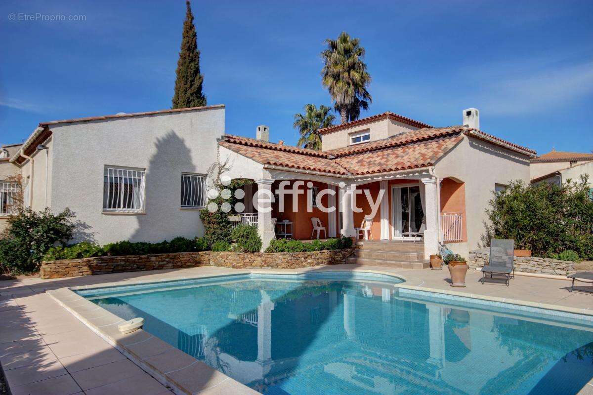 Maison à VILLEVEYRAC