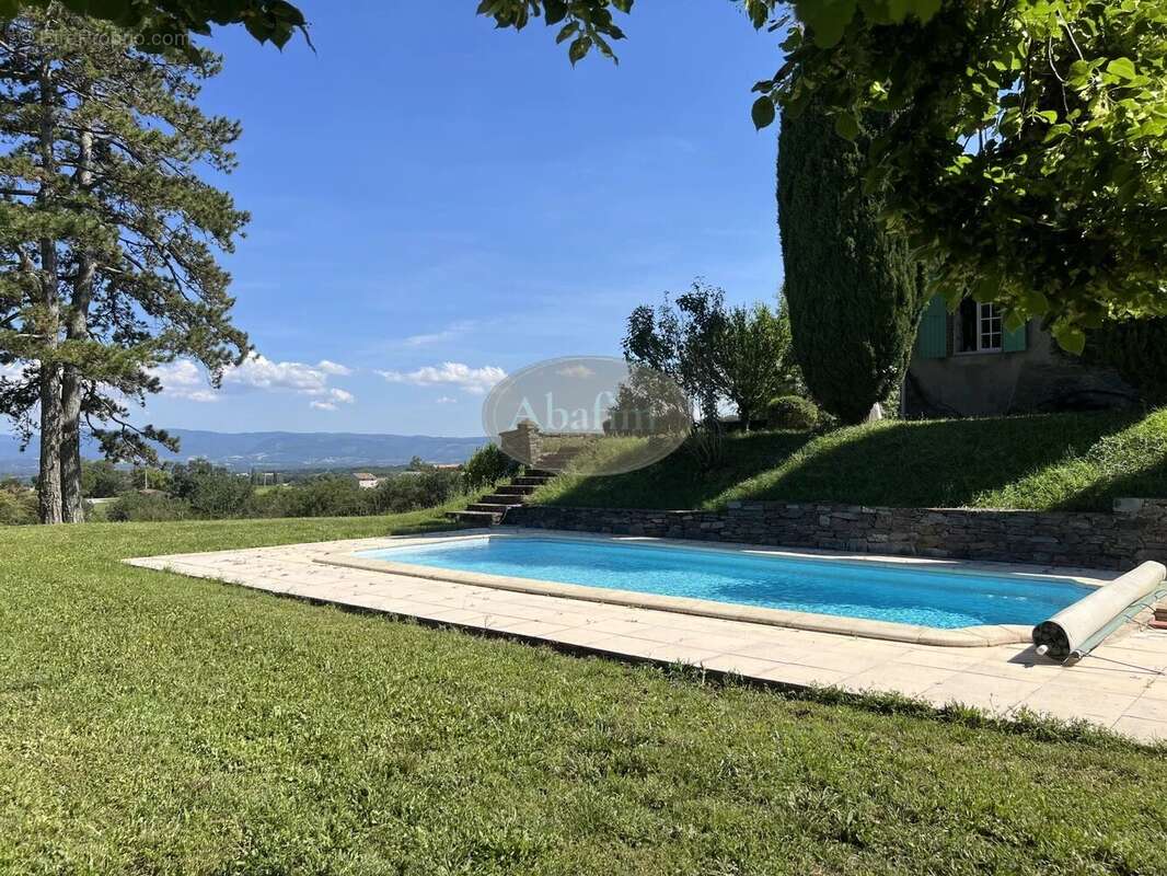 Domaine avec gîte 10ha - photo 6