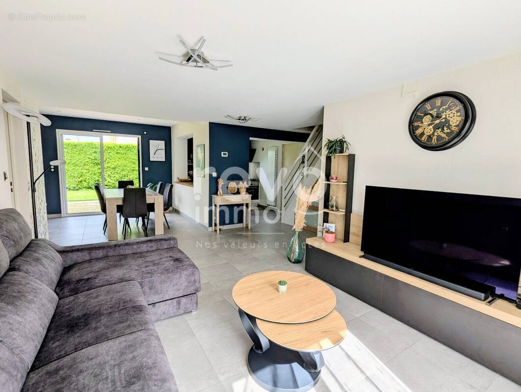 Maison à BOUCHEMAINE