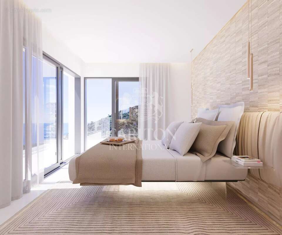 Maison à EZE