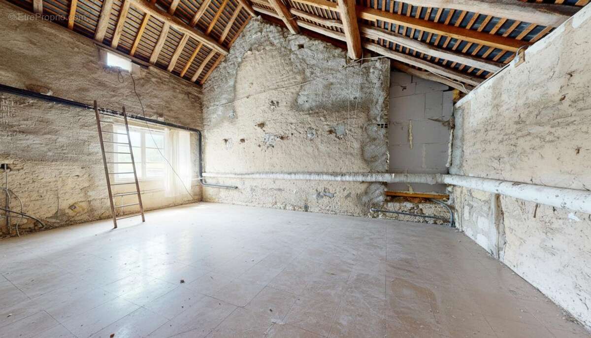 Maison de charme - 3 pièces - 2 chambres - photo 16