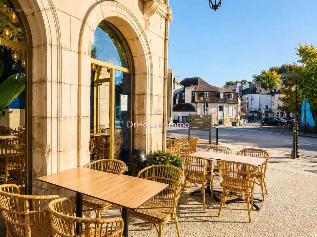 Commerce 30 m² à Oloron-Sainte-Marie  - photo 9