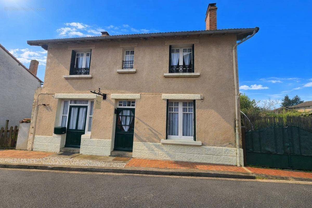 Maison à ABZAC