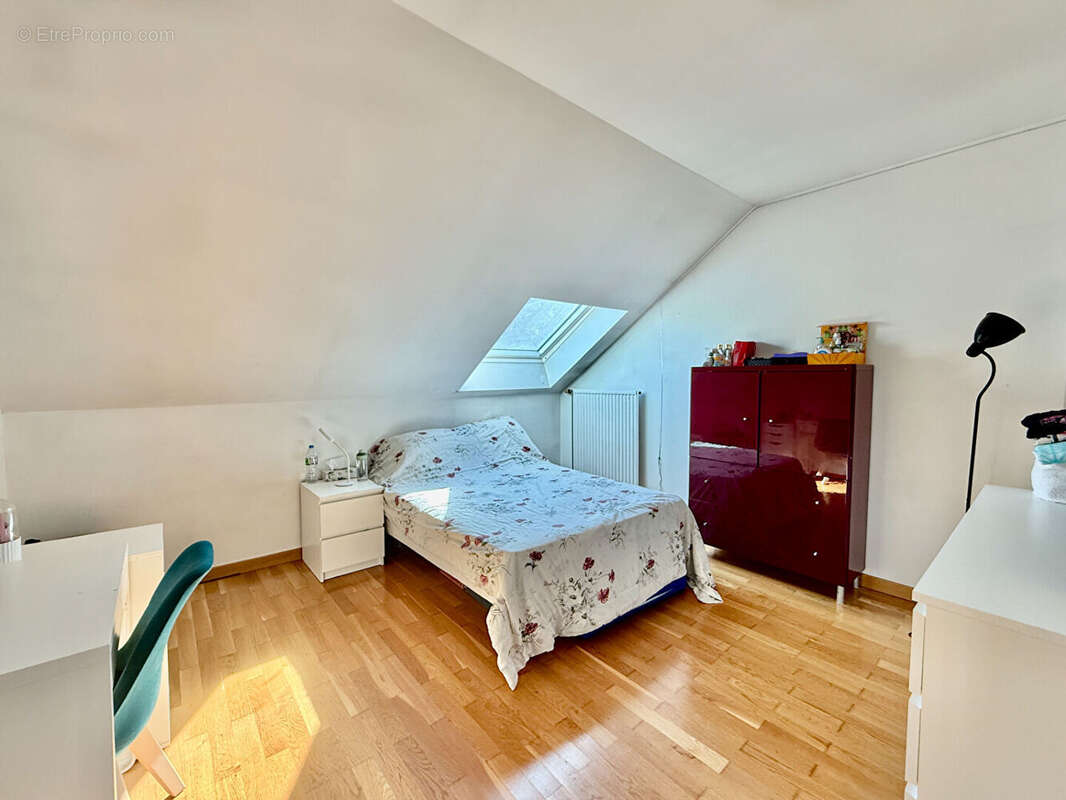 Maison à AULNAY-SOUS-BOIS