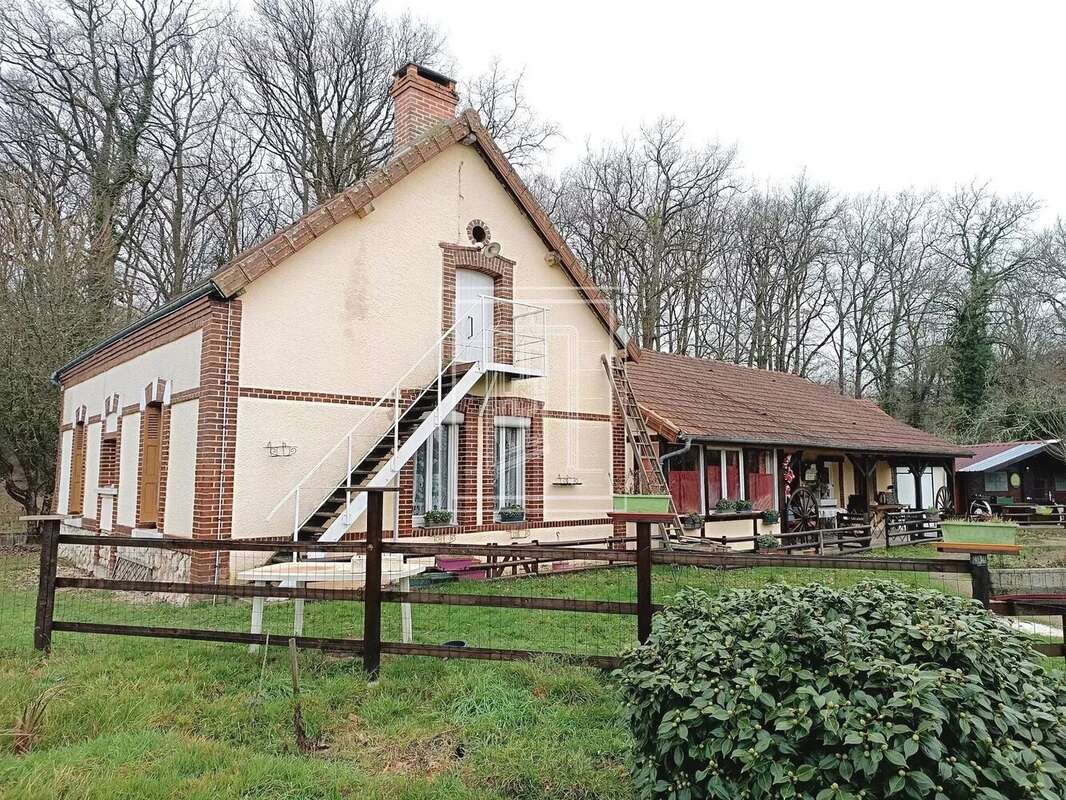 Maison à MILLANCAY