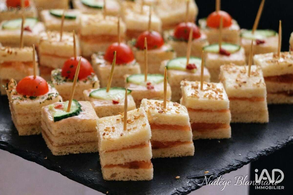 Photo 5 - Commerce à SURGERES