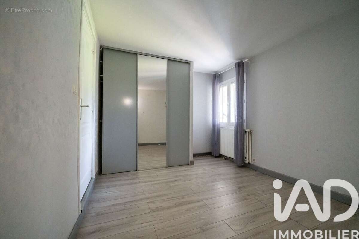 Photo 6 - Maison à LE LARDIN-SAINT-LAZARE