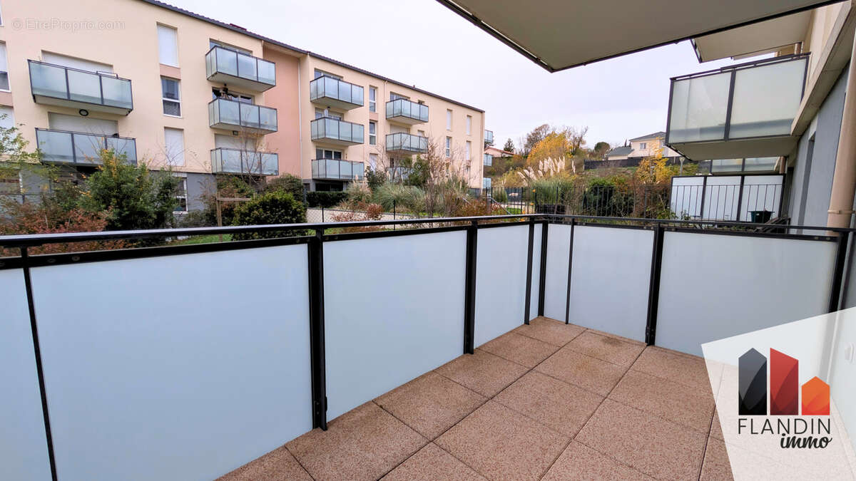 Appartement à VERNAISON