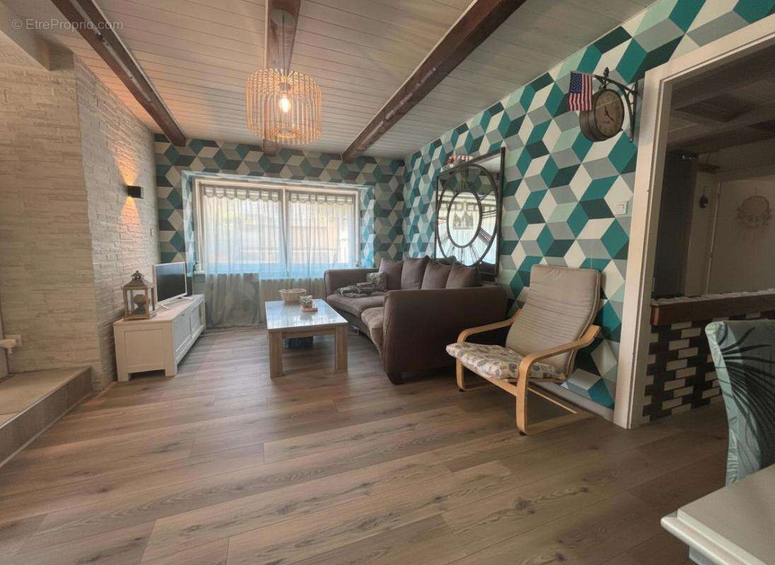 Maison en pierre avec piscine , 125 m² , Jardin sans vis-à-vis - photo 7