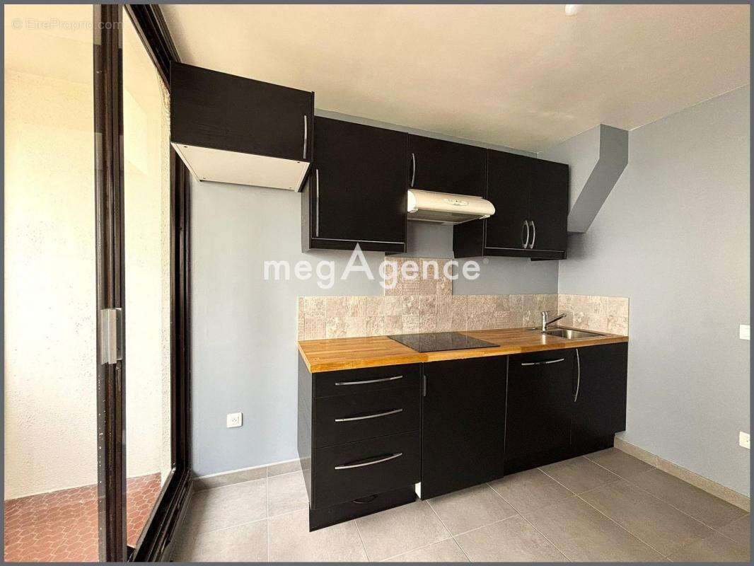 Appartement à LYON-9E