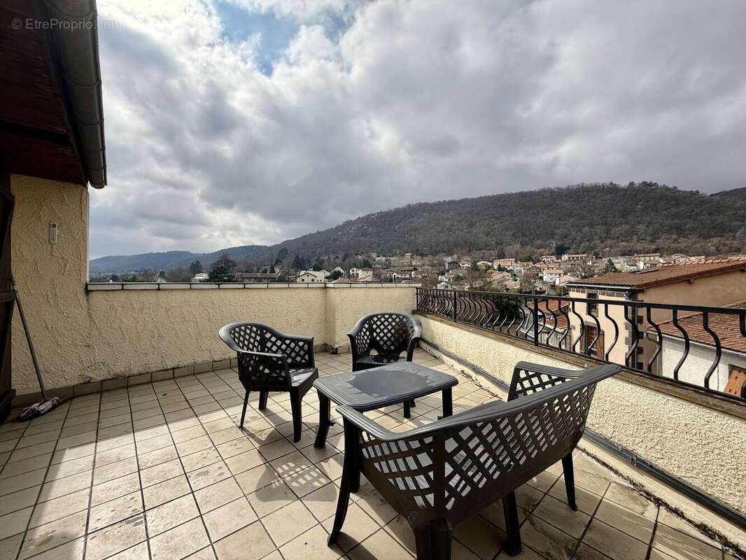 Maison à SAYAT