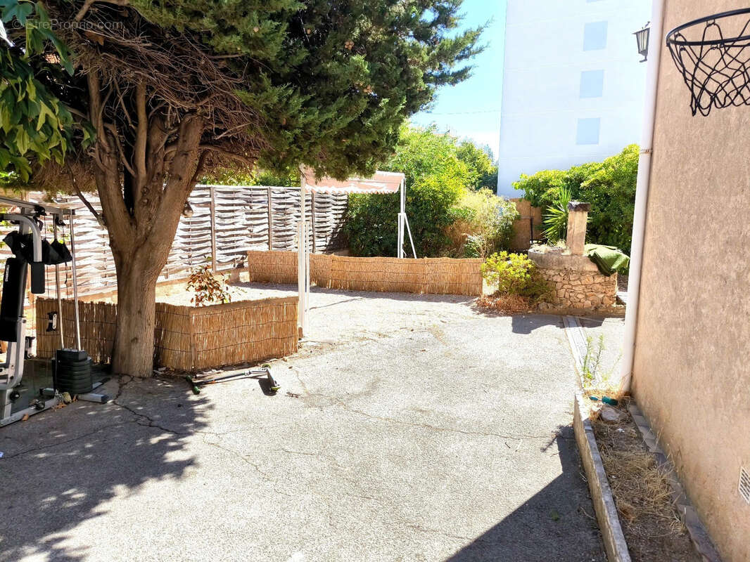 Maison à FREJUS