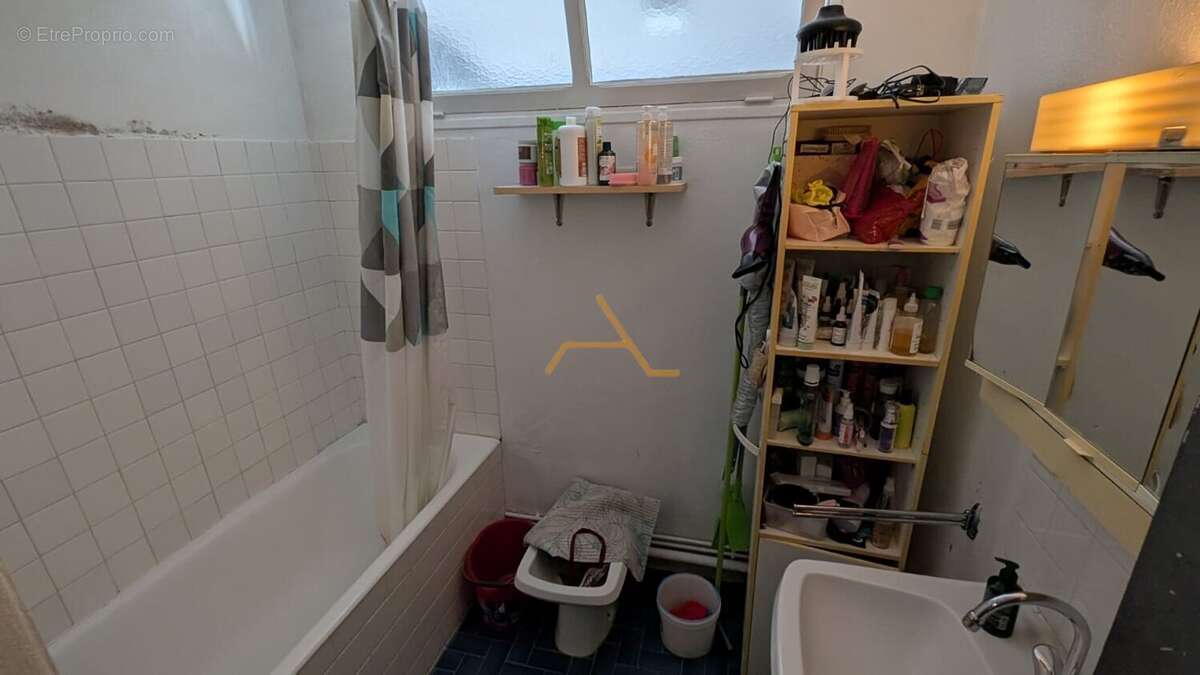 Bourdeaux immeuble comprenant 4 appartements - photo 12