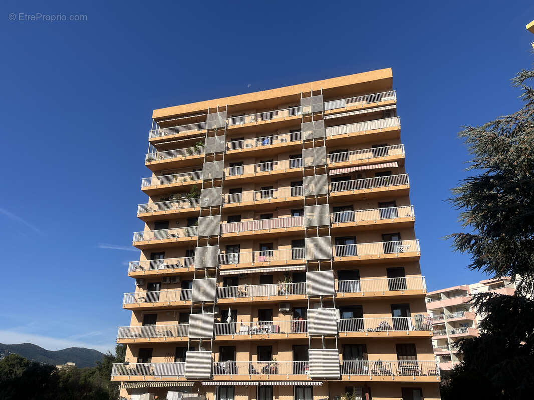 Appartement à AJACCIO