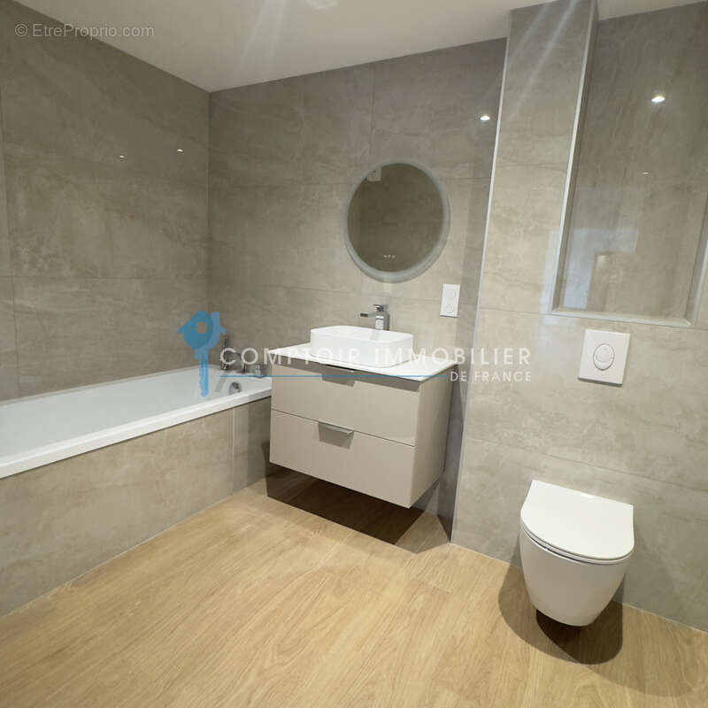 Appartement 115 m² à Sete  - photo 17