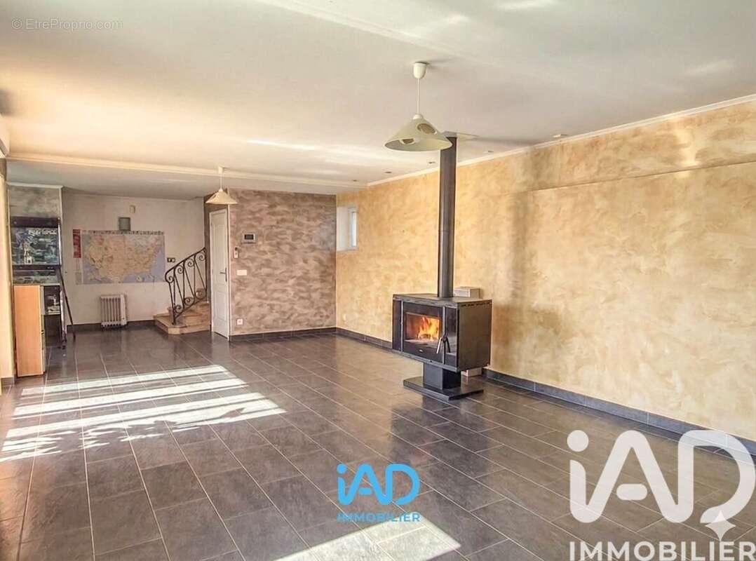 Photo 4 - Maison à BENNECOURT