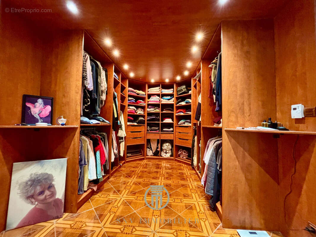 Maison à CHAMBLEY-BUSSIERES