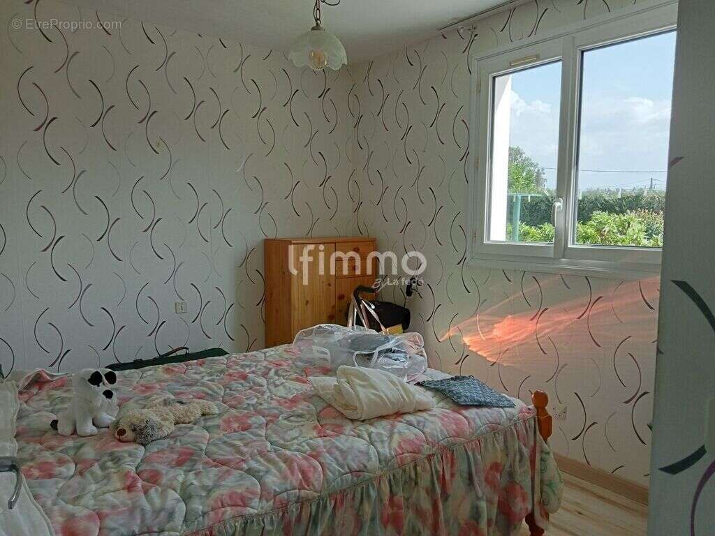 villecomtal maison 5 pièces avec garage - photo 9