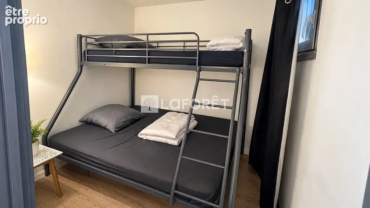 Cannes La Bocca :  appartement 2 pièces 27 m2 avec Terrasse et Parking - photo 8