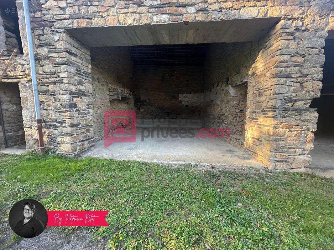 Maison à BAINS-SUR-OUST